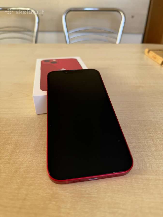 iPhone 13