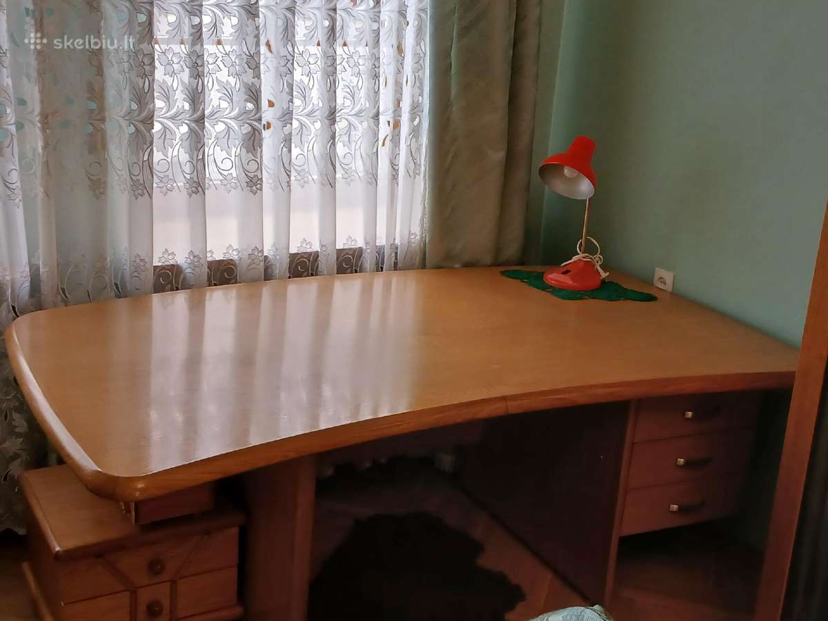 Balinto ąžuolo kabinetinis stalas su priestaliu - nuotraukos Nr. 2