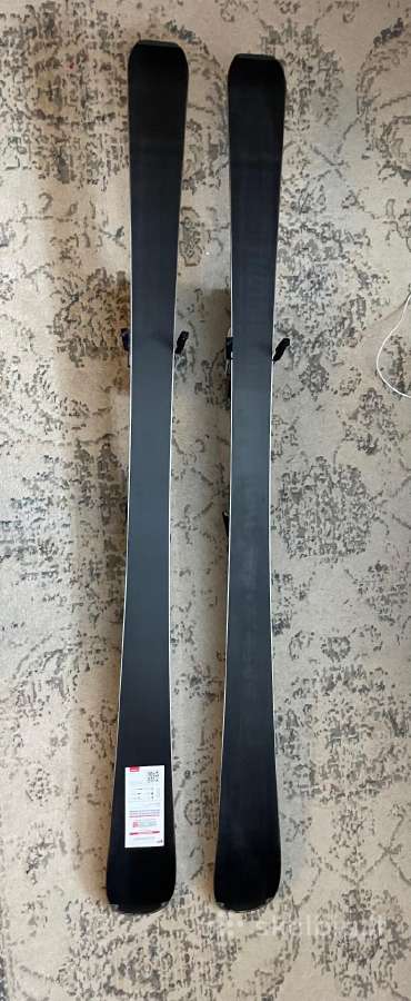 Naujos Atomic Cloud 8 kalnų slidės (156cm) +dėklas - nuotraukos Nr. 5