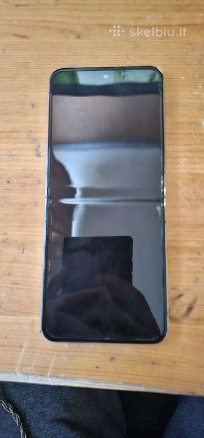 Galaxy Z flip 5 - nuotraukos Nr. 3