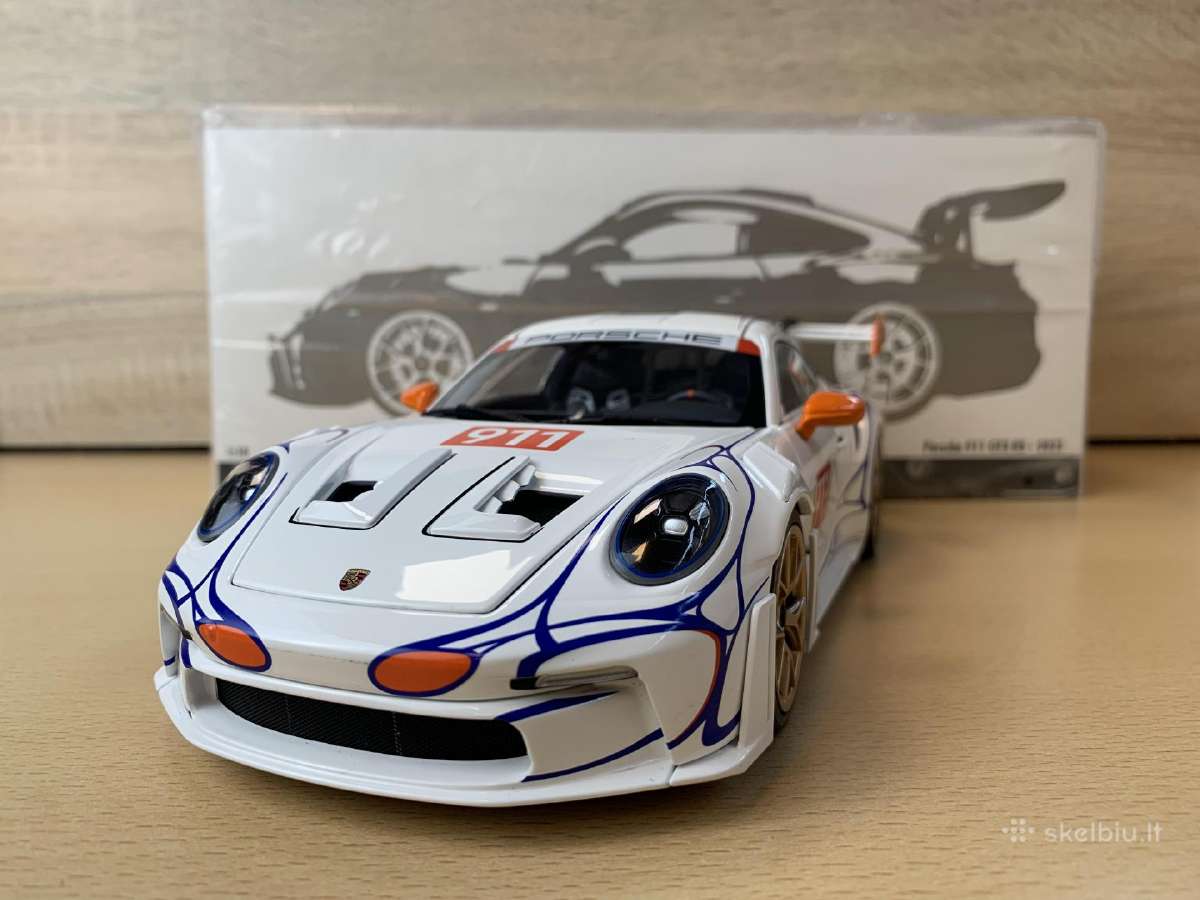 Porsche 911 (992) Gt3rs, 2023 - 1:18 Minichamps - nuotraukos Nr. 2