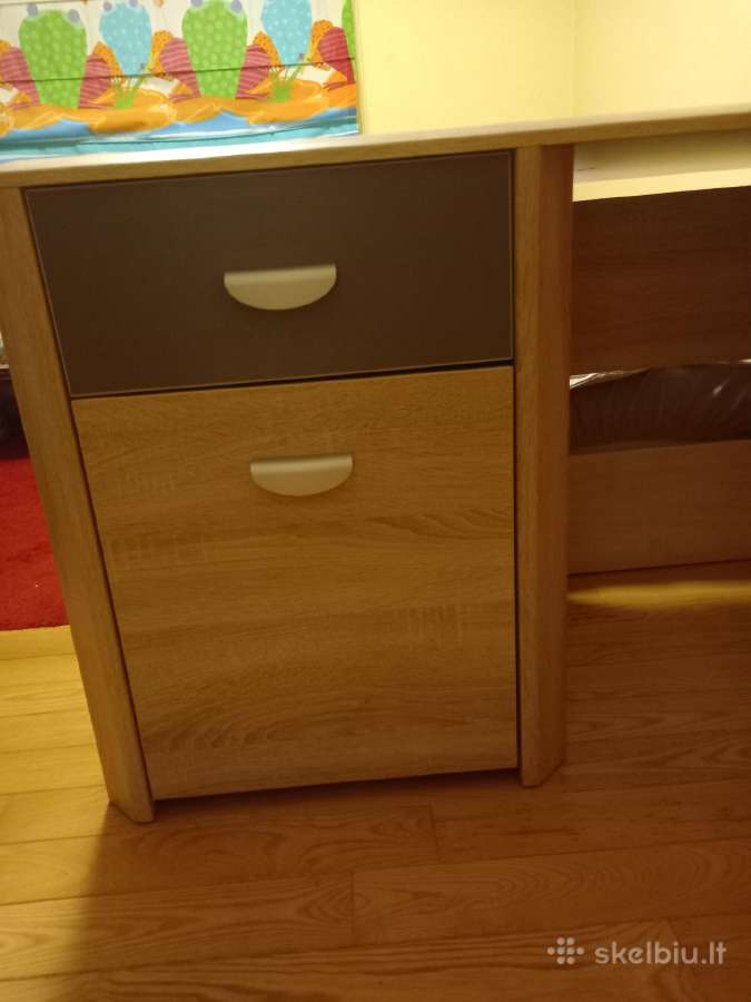 Rašomas stalas su kėde - nuotraukos Nr. 3