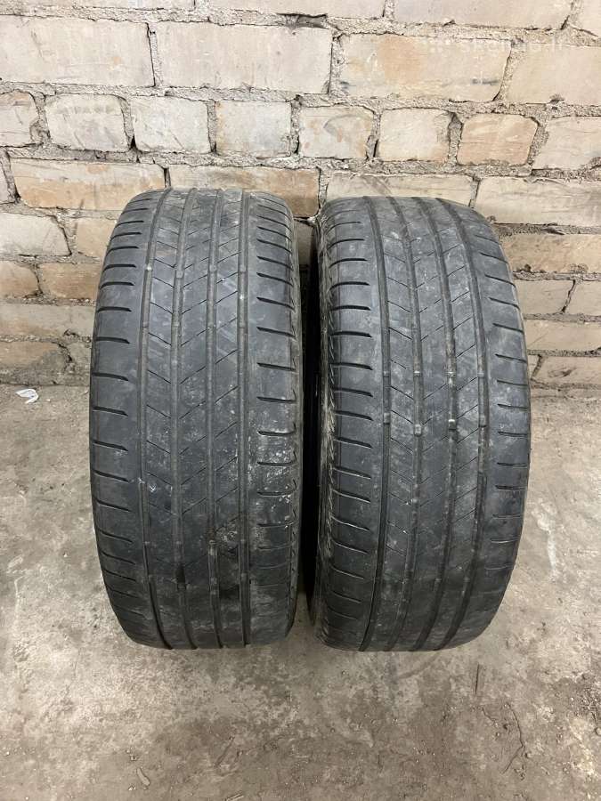 Dvi padangos 215/55/r17 Sava ir dvi Bridgestone - nuotraukos Nr. 14