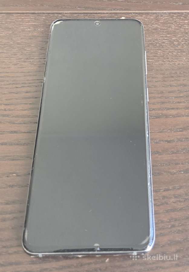 Samsung Galaxy S20. Silver grey.