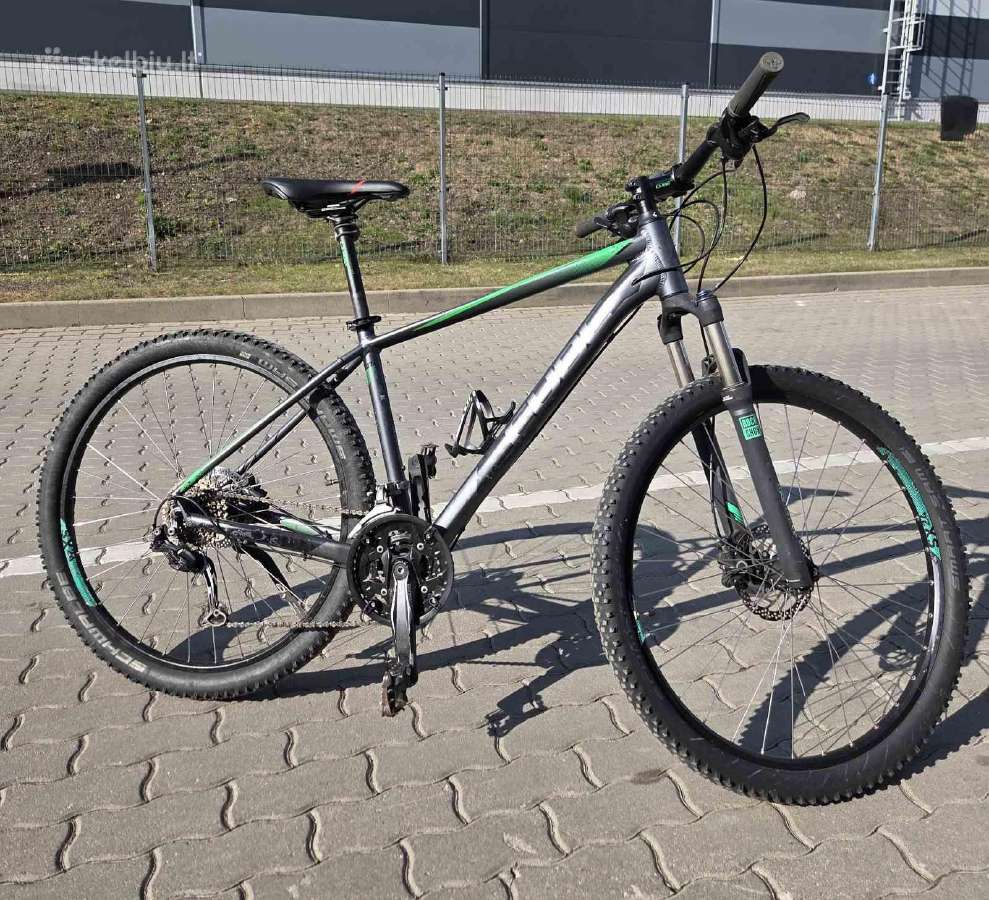 Cube kalnų dviratis (MTB)