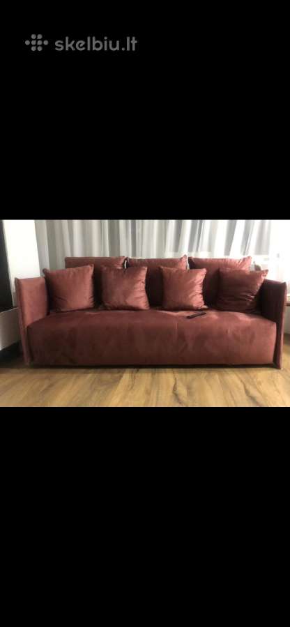 Isskleidziama sofa(naudota)