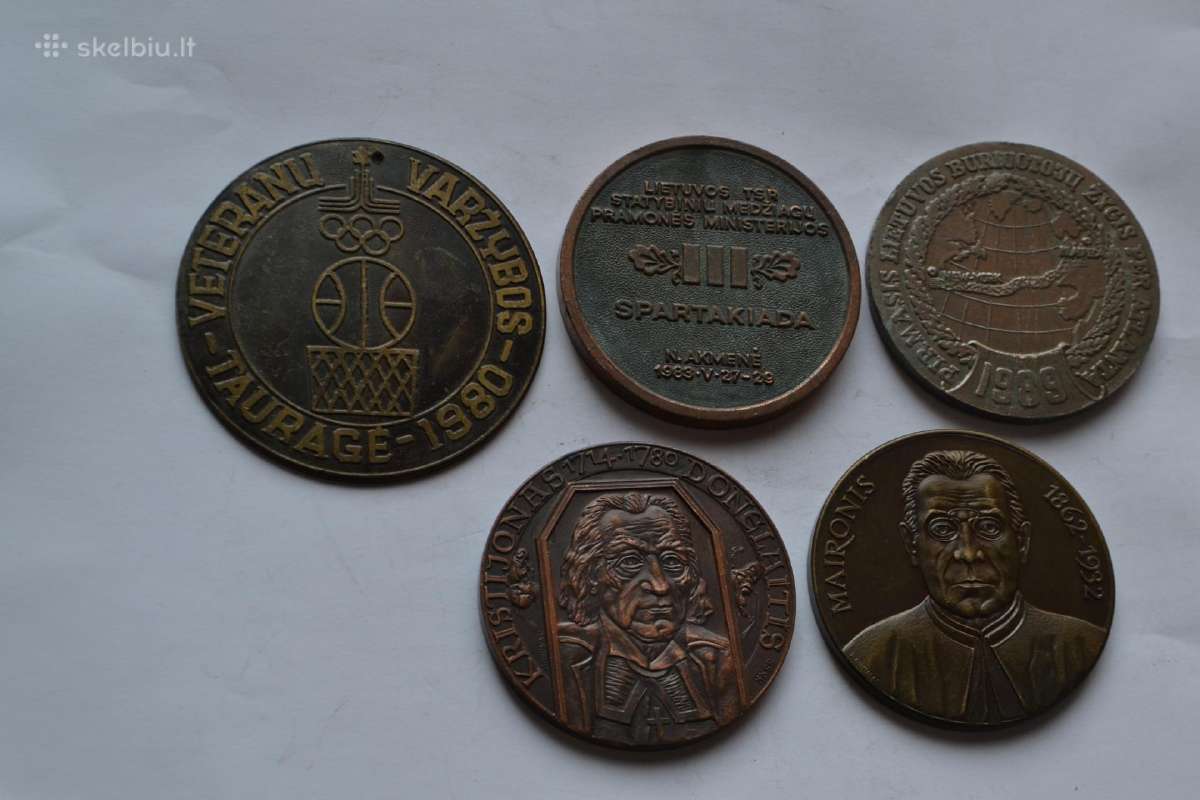 5 Stalo medaliai