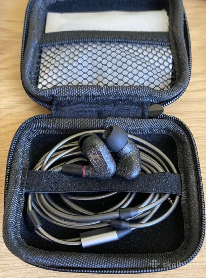 Sennheiser Ie 300 audiofilinės ausinės