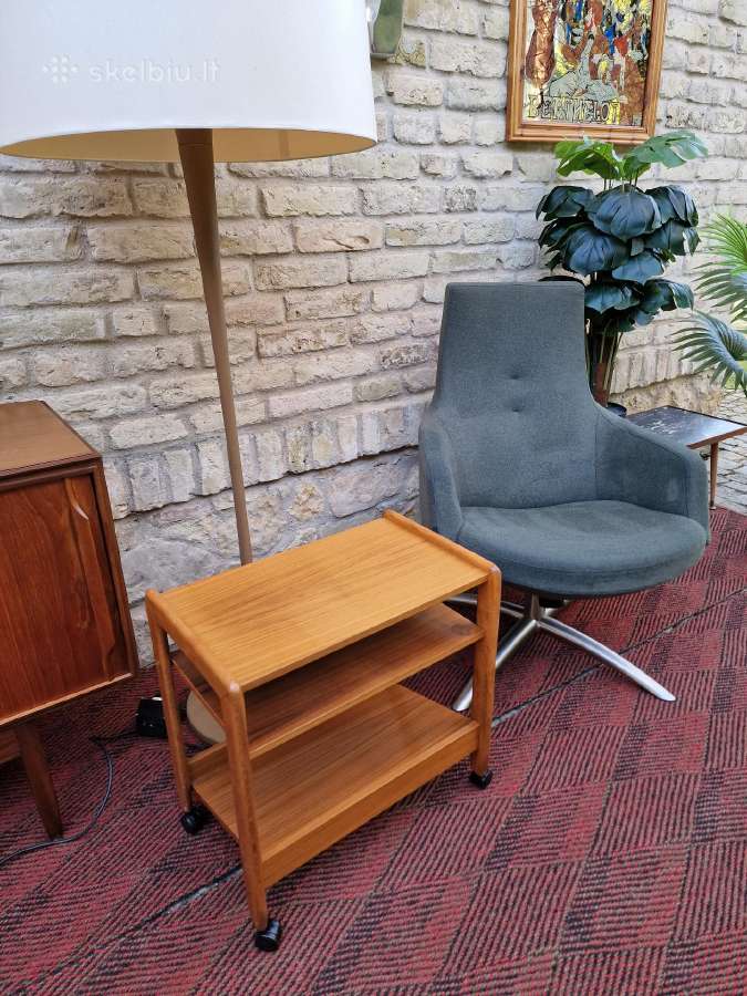 Vintažinis mid century tikmedžio staliukas - nuotraukos Nr. 4