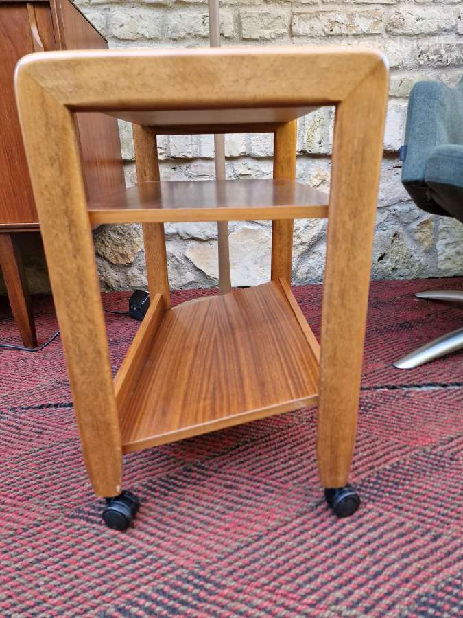 Vintažinis mid century tikmedžio staliukas - nuotraukos Nr. 15