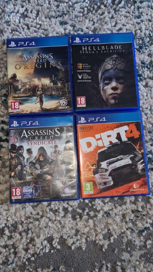 Ps4 žaidimai (assassins Creed, Hellblade, Dirt 4)