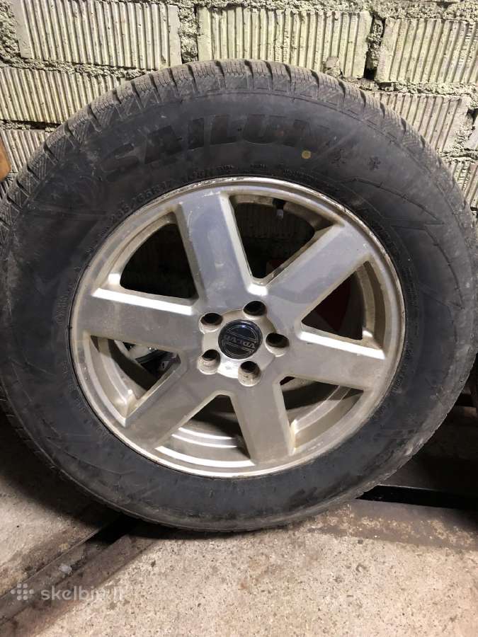 Volvo Xc90 ratlankiai su padangomis - nuotraukos Nr. 2