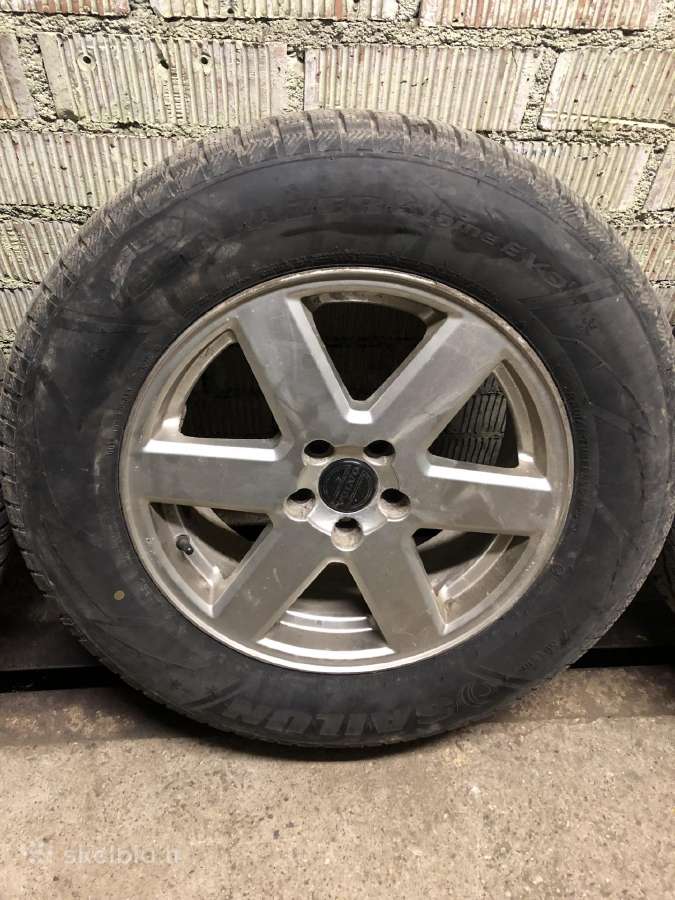 Volvo Xc90 ratlankiai su padangomis - nuotraukos Nr. 3