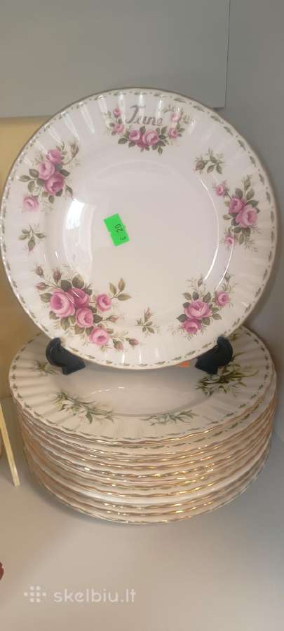 Royal Albert "Flower off the month" komplektai - nuotraukos Nr. 14