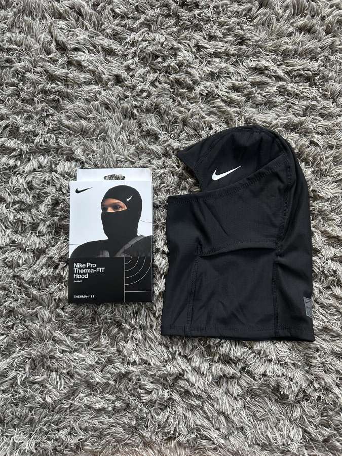 Nike Therma-fit ski mask kauke