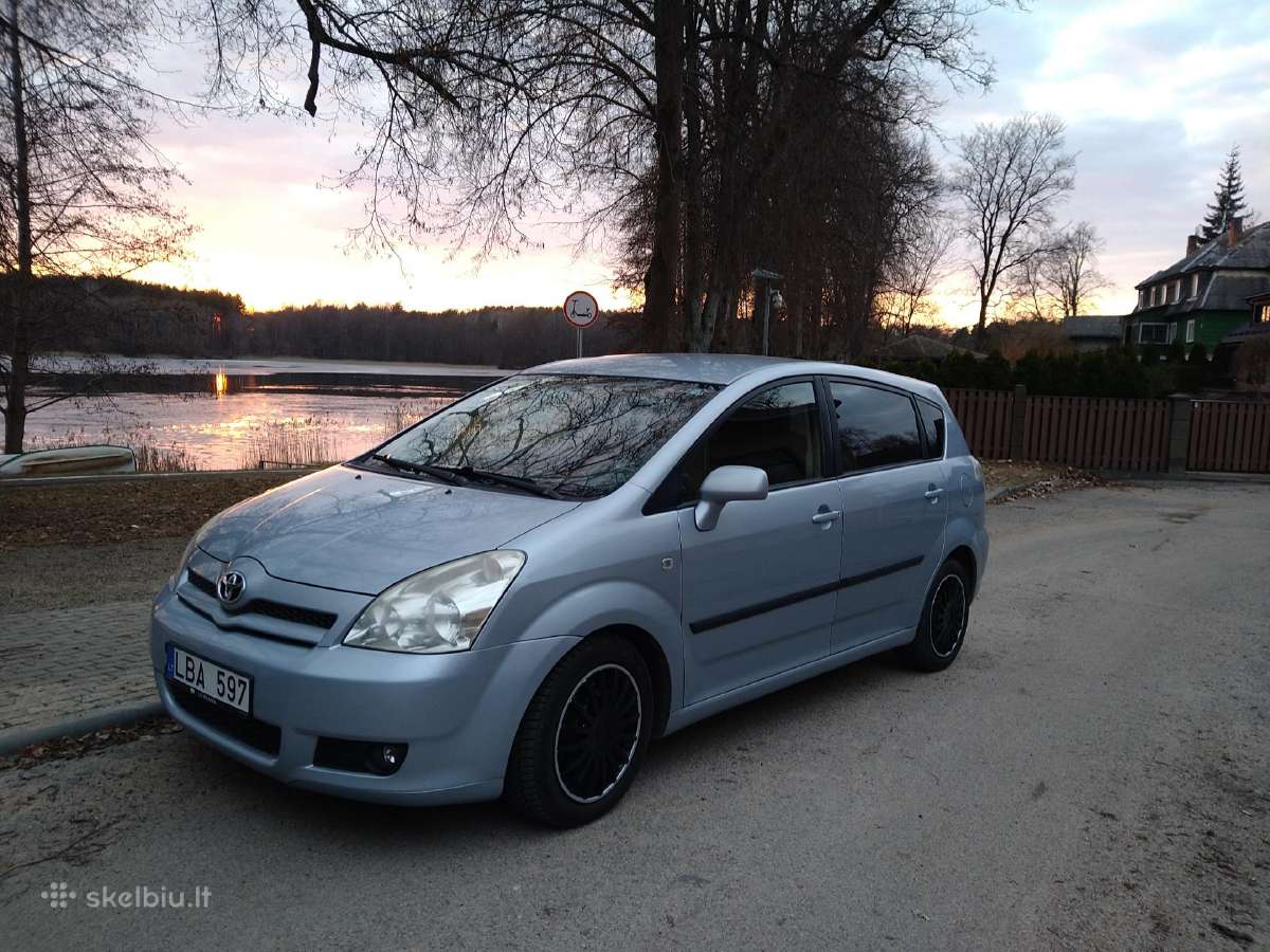 Parduodu Toyta Corolla Verso
