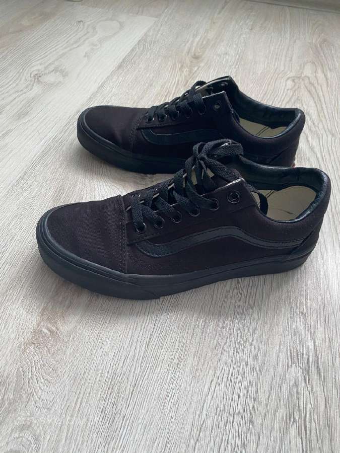 Vans 'Old Skool' juodi sportbačiai be auliuko - 37