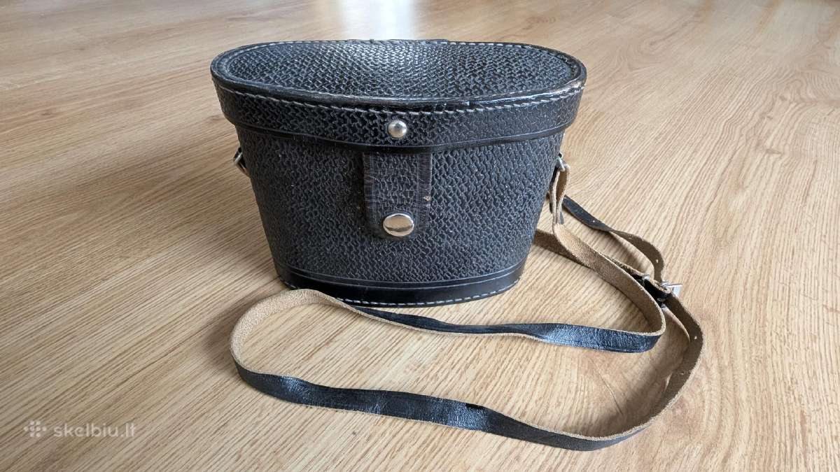 Nenaudoti žiūronai Bpc4 8x30, su dėžute ir pasu