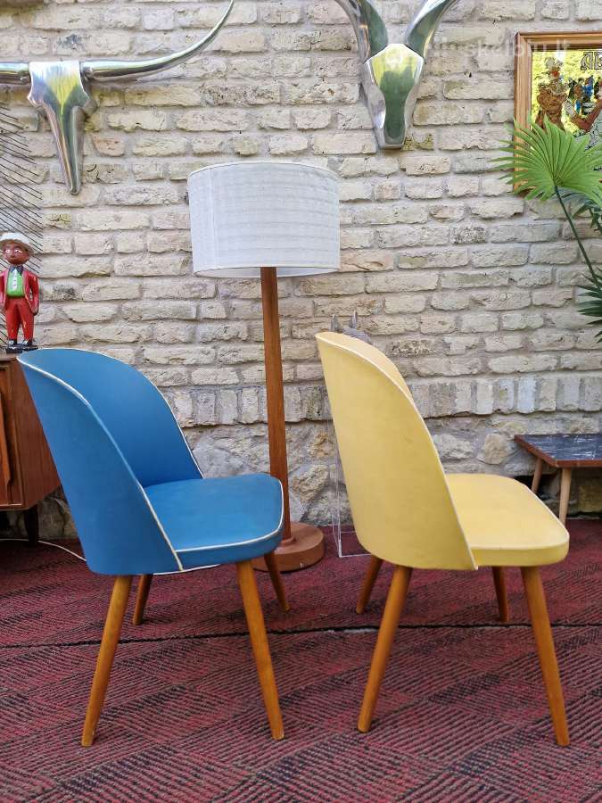 Vintažinės mid century spyruoklinės vinilo kėdės