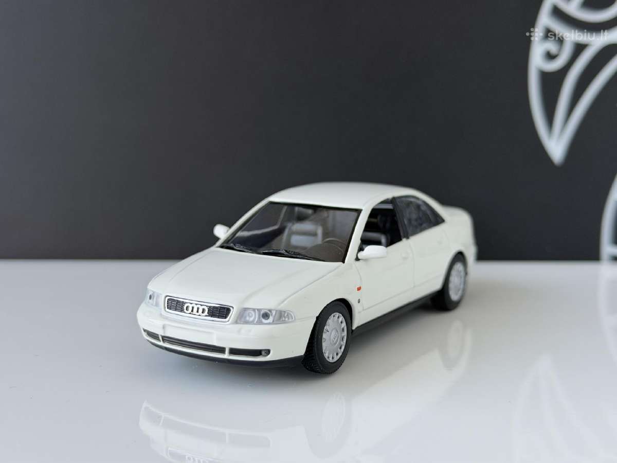 Audi A4 b5 1:43