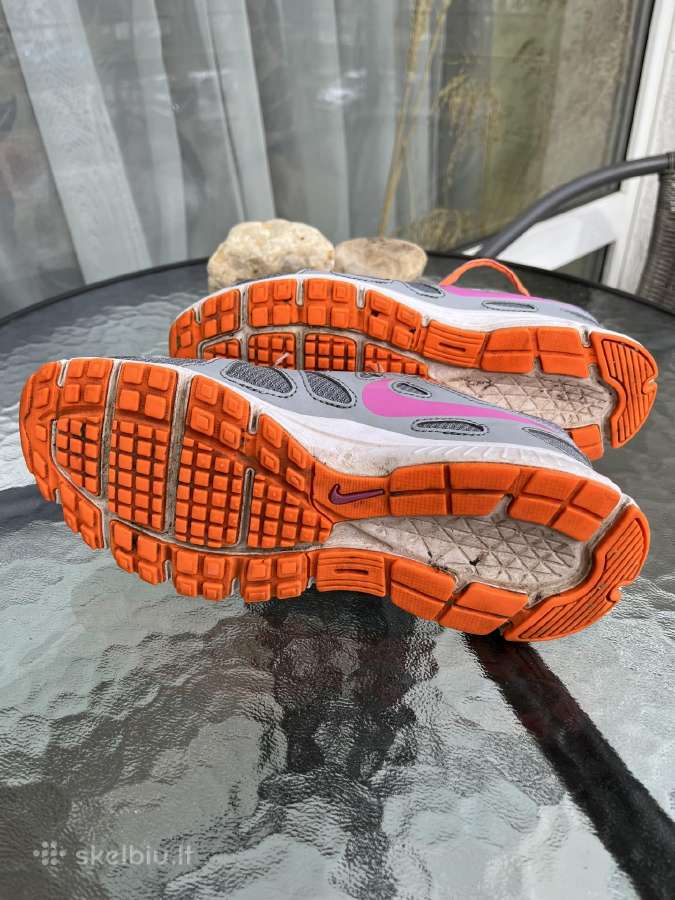2 Nike originalūs kedai 37.5 ir 38 dydžio geri - nuotraukos Nr. 4