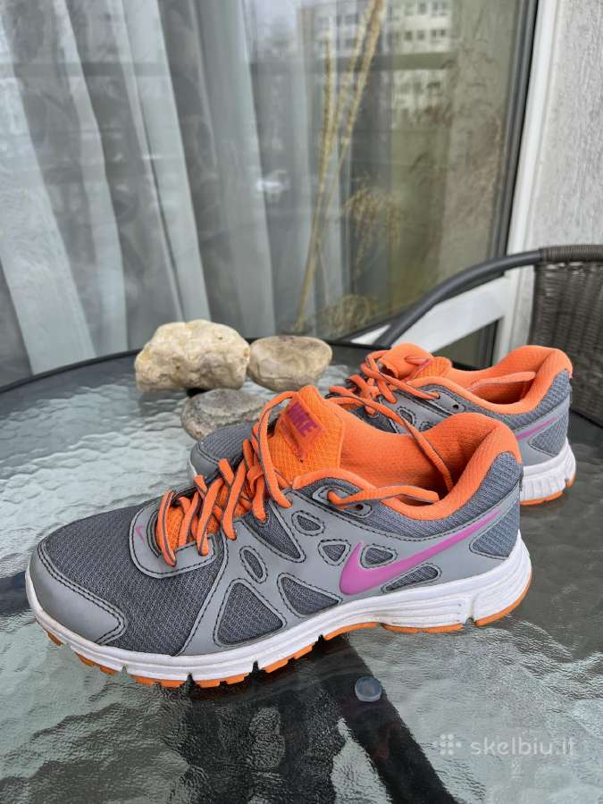 2 Nike originalūs kedai 37.5 ir 38 dydžio geri - nuotraukos Nr. 5