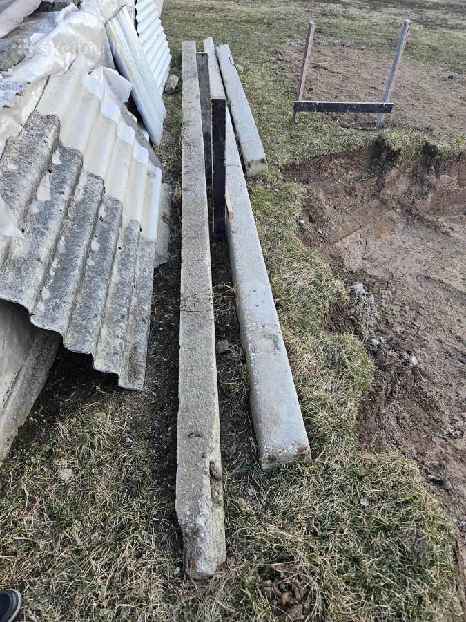Elektros stulpai blokai