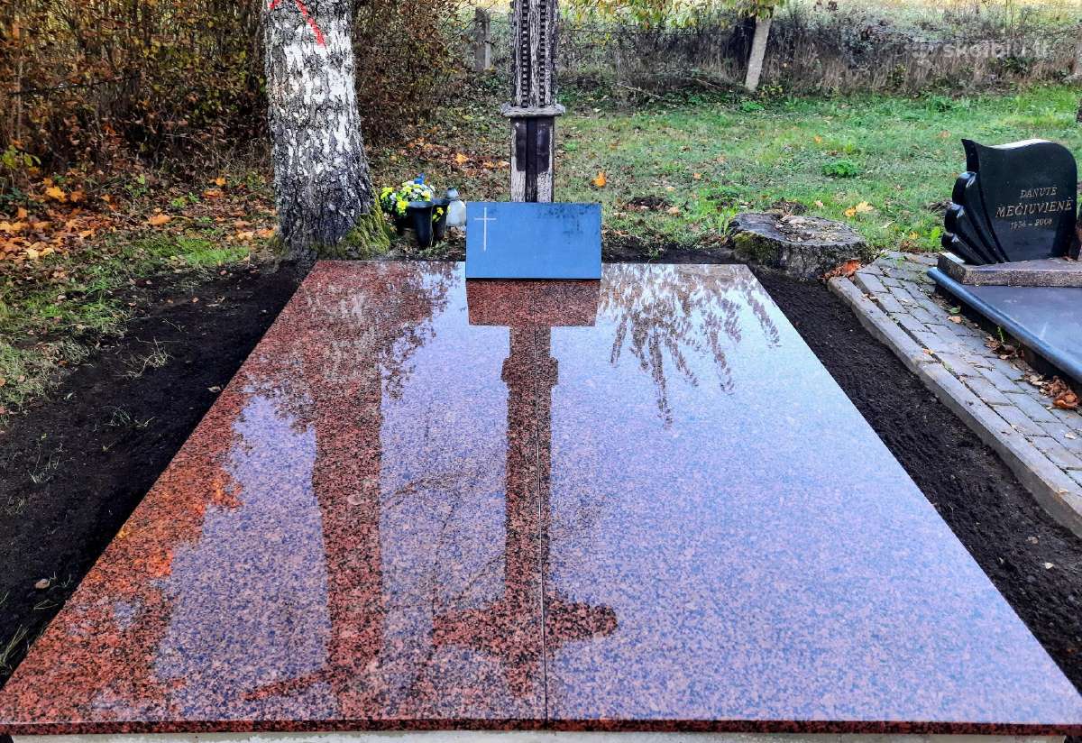 Paminklai. Akmens plokštės. Kapų įrengimo darbai. - nuotraukos Nr. 31