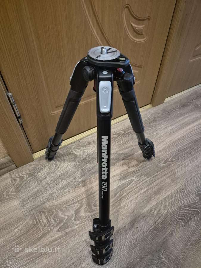 „Manfrotto 190“ serijos trikojis