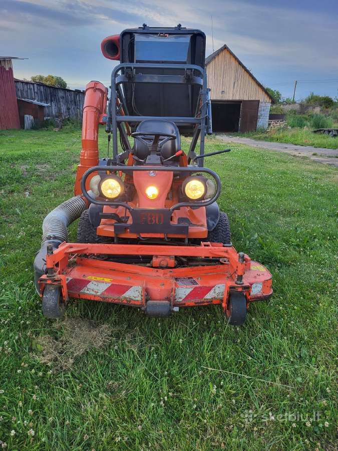 Parduodama žoliapjovė Kubota - nuotraukos Nr. 2