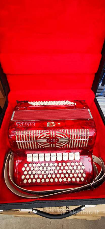 Farfisa itališkas akordeonas