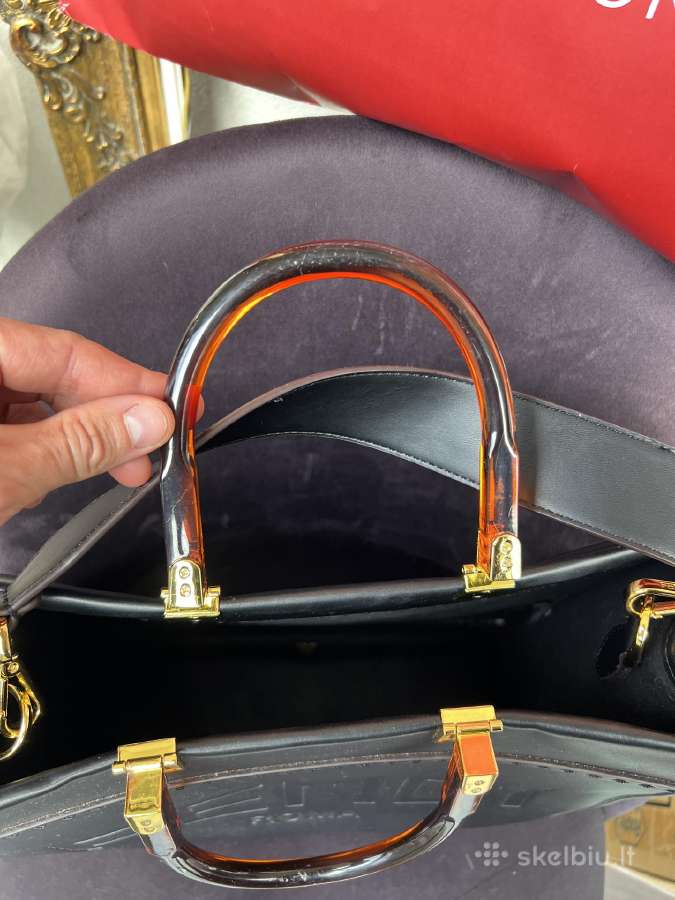 Fendi - nuotraukos Nr. 2