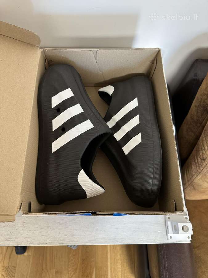Batus Adidas adifrom