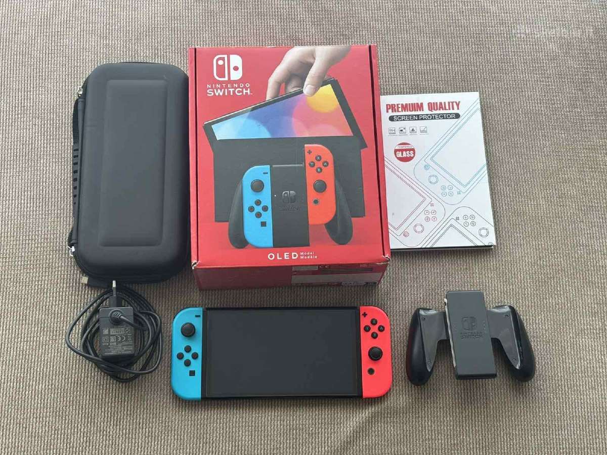 Parduodu Nintendo Switch Oled