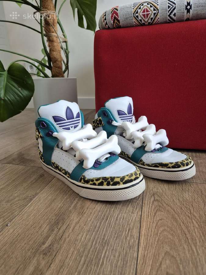 Adidas Bones Jeremy Scott Flintstones