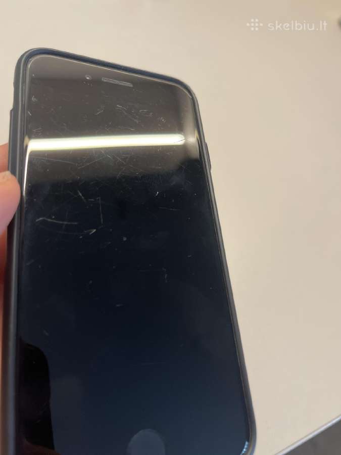 iPhone Se, raudonas, 64 GB - nuotraukos Nr. 4