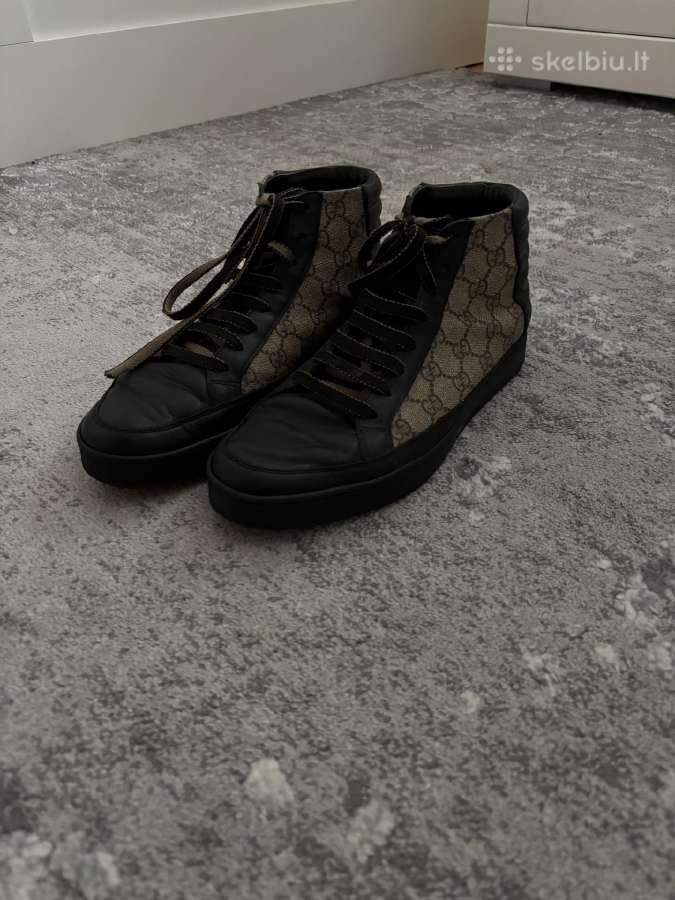 Gucci shoes