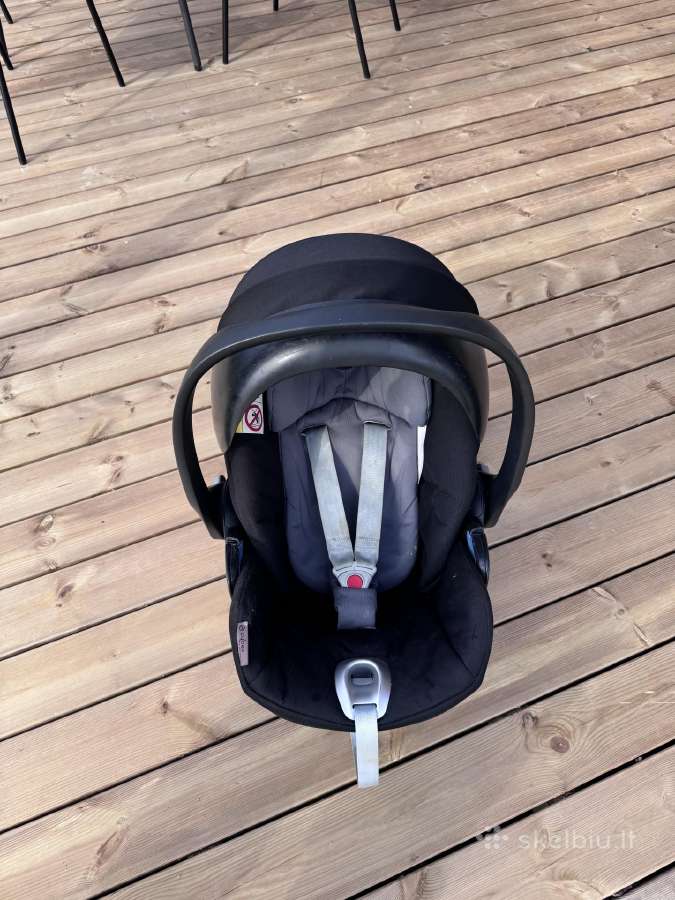 Istiesiama automobiline kedute cybex cloud