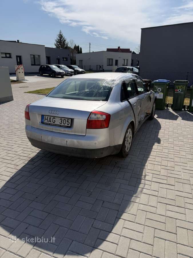 Daužta audi a4 - nuotraukos Nr. 3