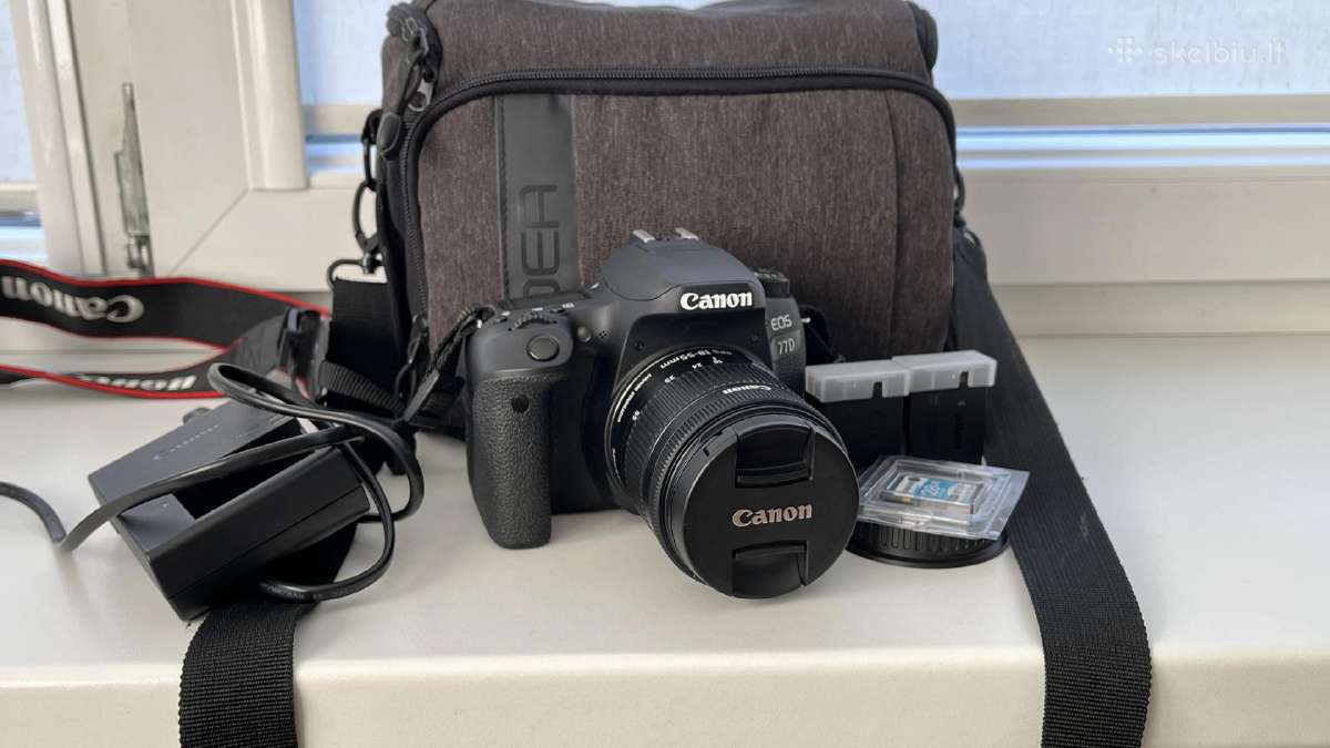 Canon EOS 77d komplektas/ 18-55mm/ Shutter c. 8384