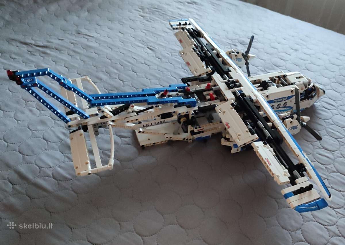Lego Technic 42025 Cargo plane (lėktuvas) - nuotraukos Nr. 6