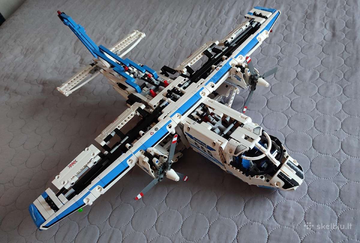 Lego Technic 42025 Cargo plane (lėktuvas) - nuotraukos Nr. 2