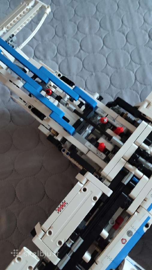 Lego Technic 42025 Cargo plane (lėktuvas) - nuotraukos Nr. 12