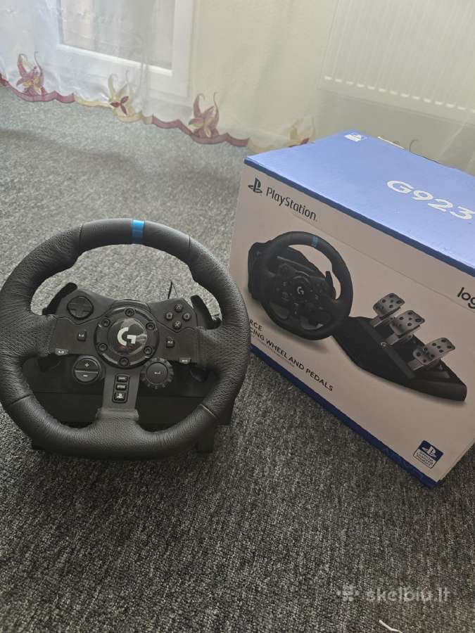 Parduodu Logitech G923 vairą su pedalais