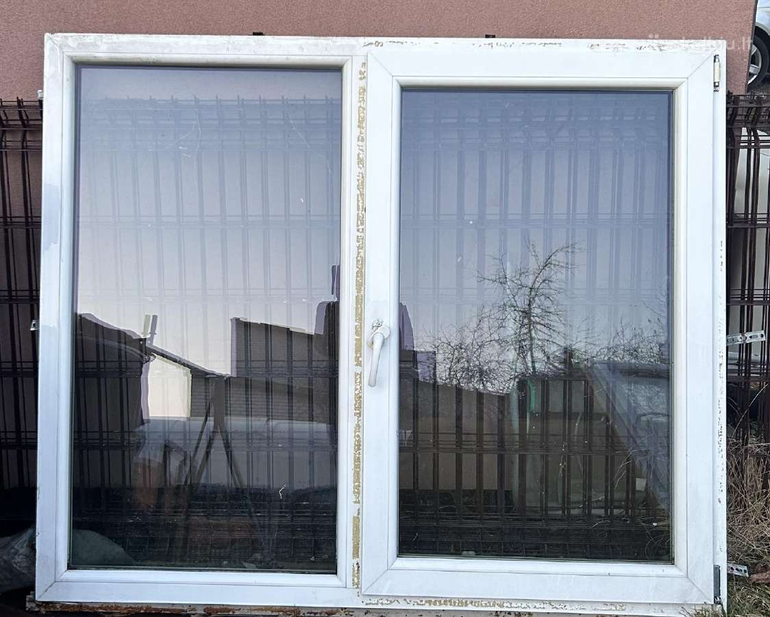 Naudoti plastikiniai langai ir durys