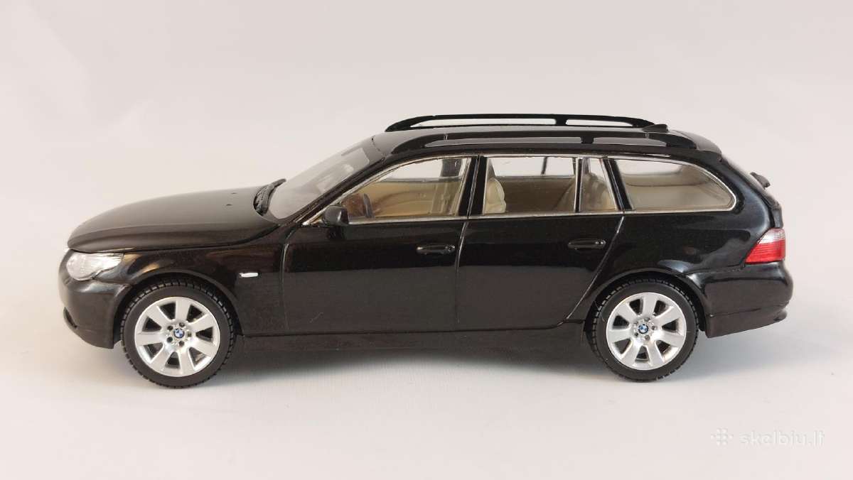 1/43 modeliukai Bmw 5 E60 / E61 2003-2007 touring - nuotraukos Nr. 2