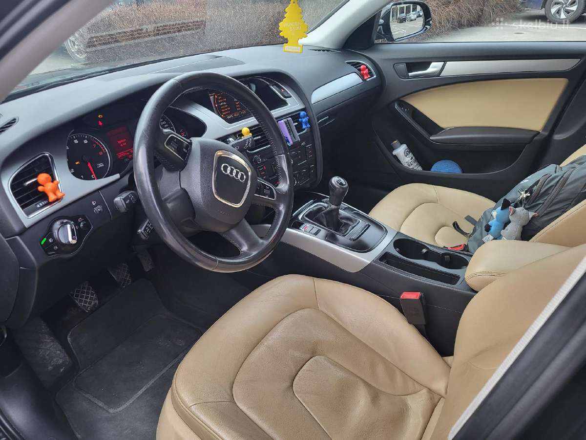 Skubiai Audi A4 - nuotraukos Nr. 8