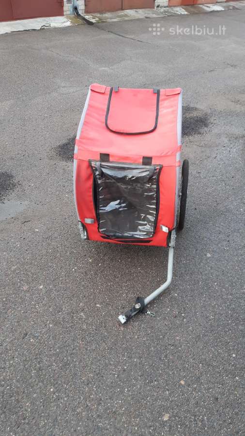 Vežimas šuniui tvirtinamas prie dviračio