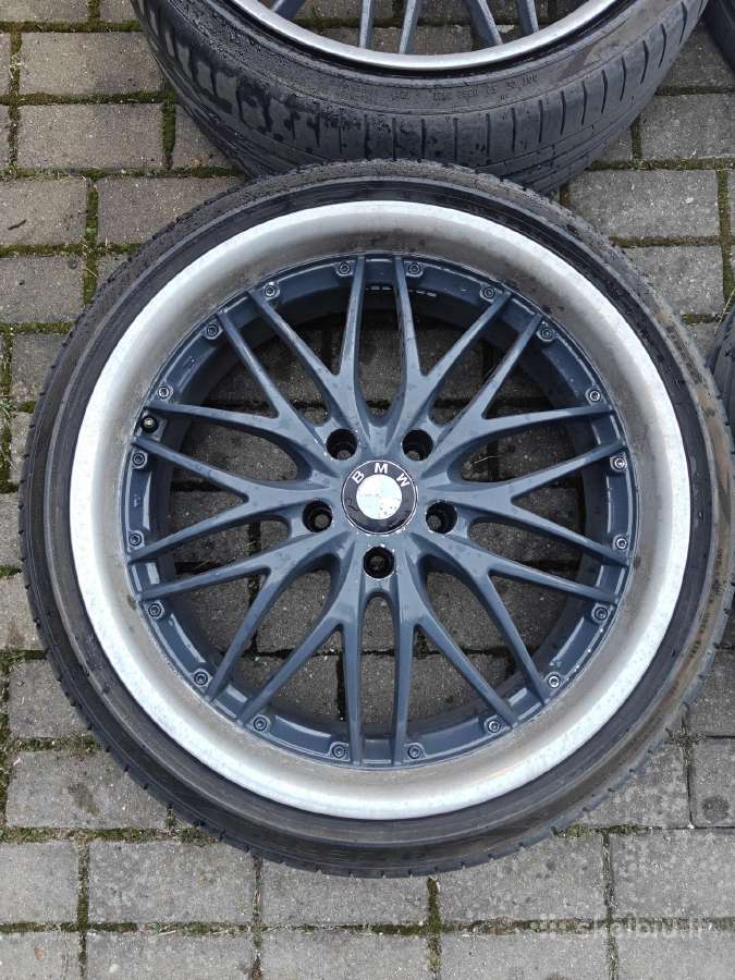 Bmw Ratlankiai su padangomis R20