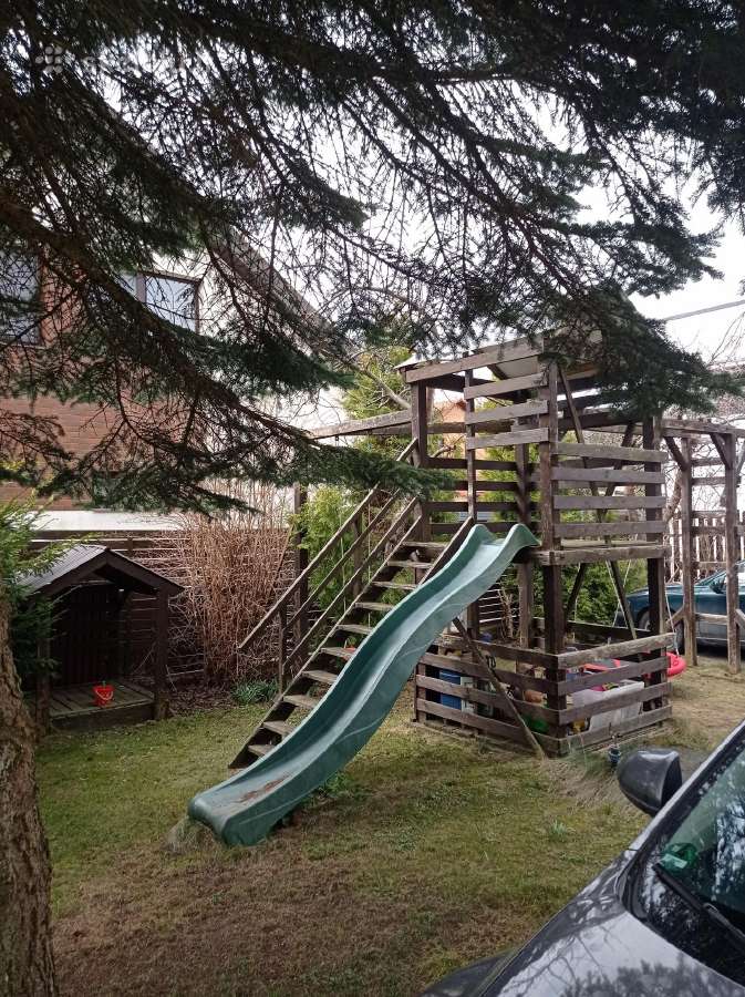 Vaikų žaidimų aikštele